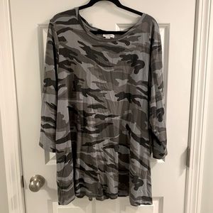 super soft gray camo shirt